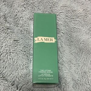 La Mer  Lifting and firming Serum 1oz full size sealed